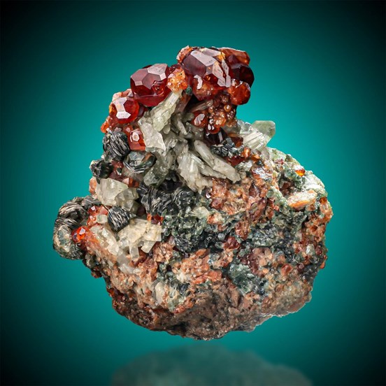 Hessonite-Mussa Alp | Balme | Torino | Piedmont | Italy